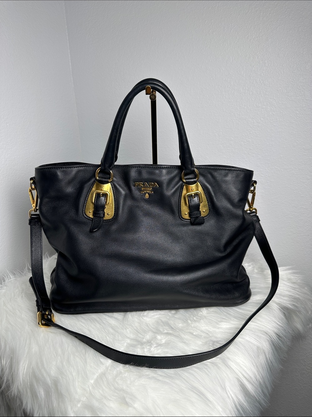 💯Authentic Prada Vitello Leather Convertible Tote Bag Black Gold Hardware🍀 - Picture 12 of 12